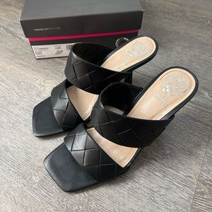 Vince Camuto Candiala in Black (size 8.5M)